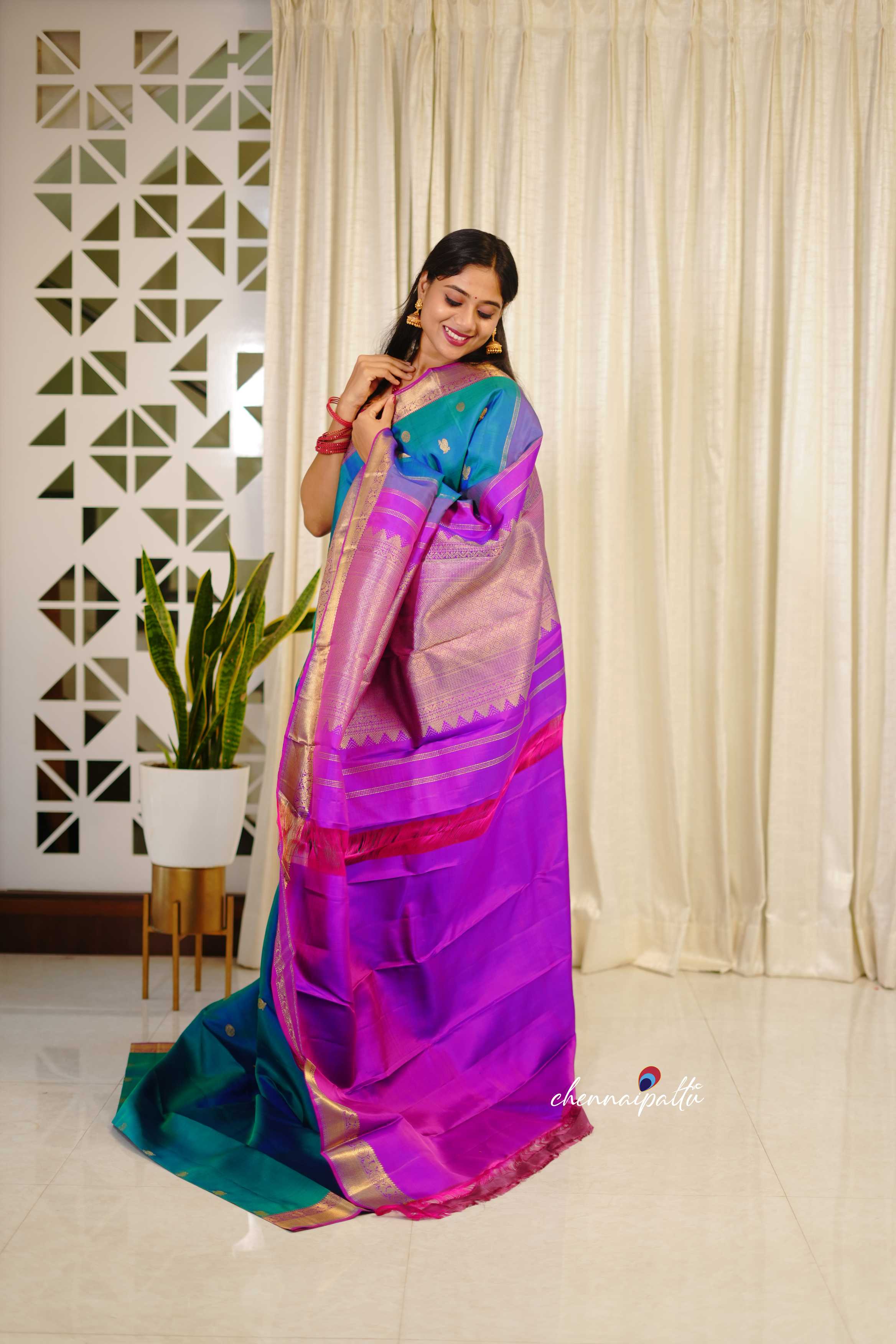 Thenmozhi