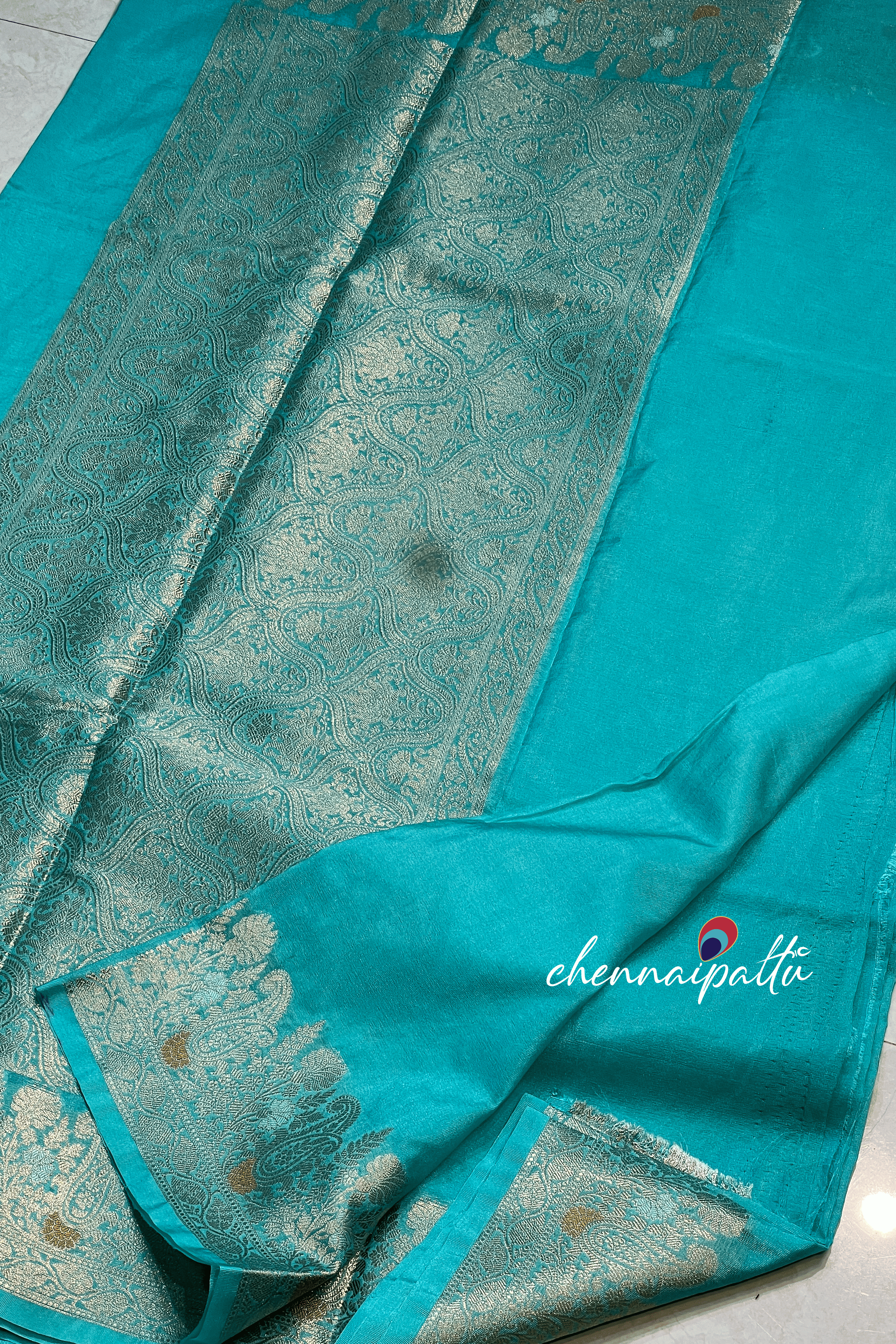 Rohini : Semi Silk Saree - A Whisper of Ethereal Charm with Contrast Blouse Piece