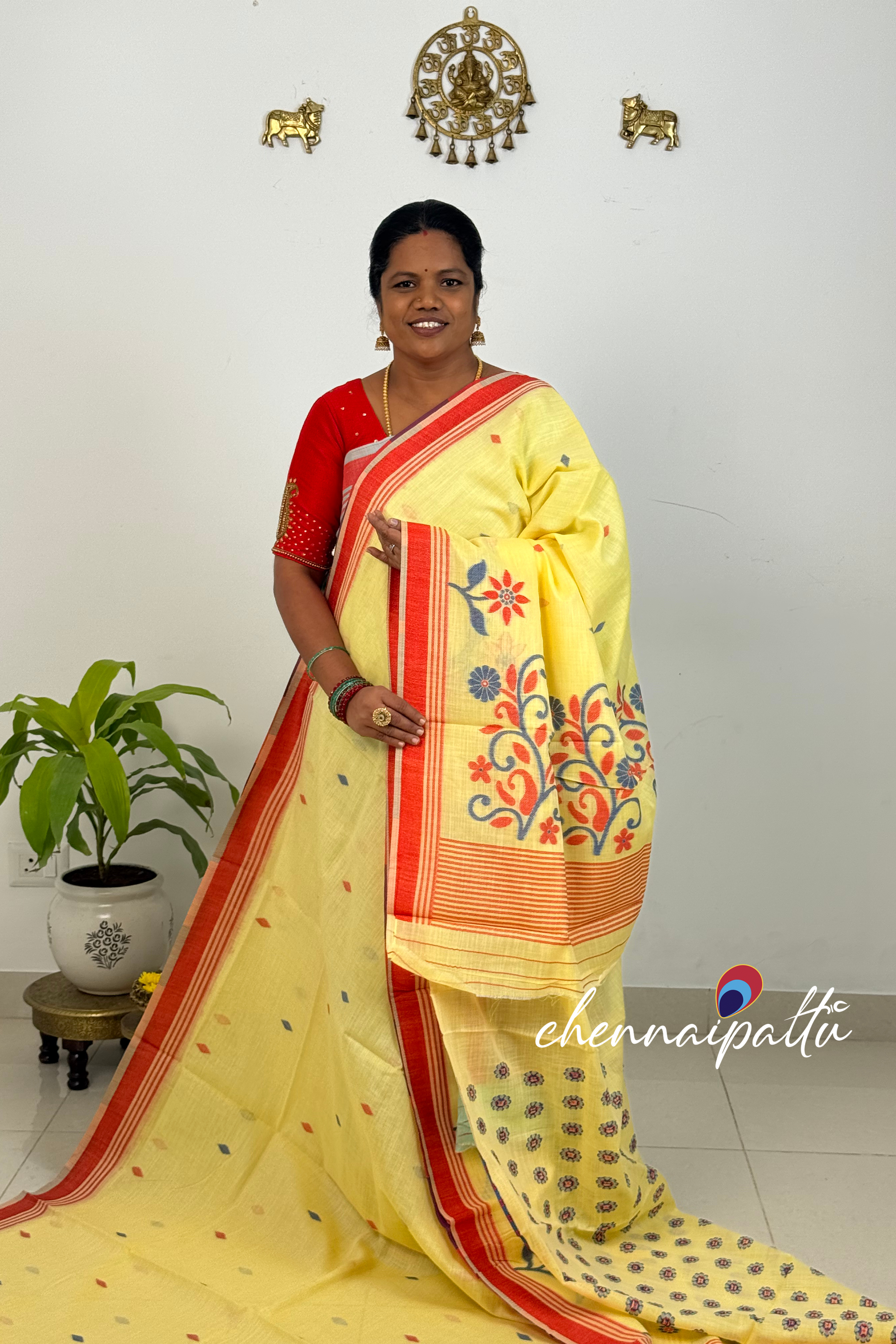 SUNITHA – Handcrafted Linen Saree | Blouse Attached