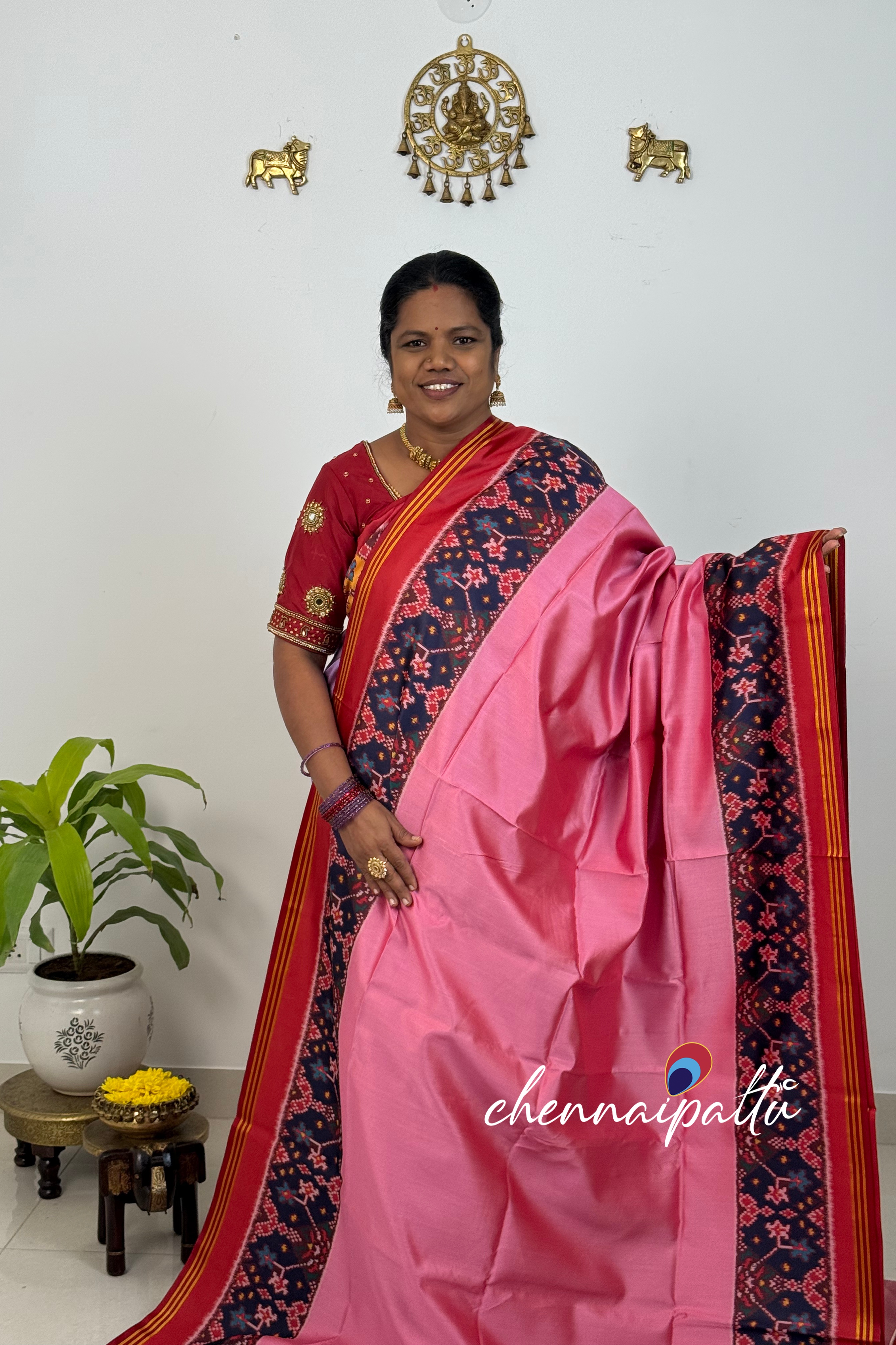 SUNITHA – Pure Tussar Patola Saree | Contrast Blouse Attached