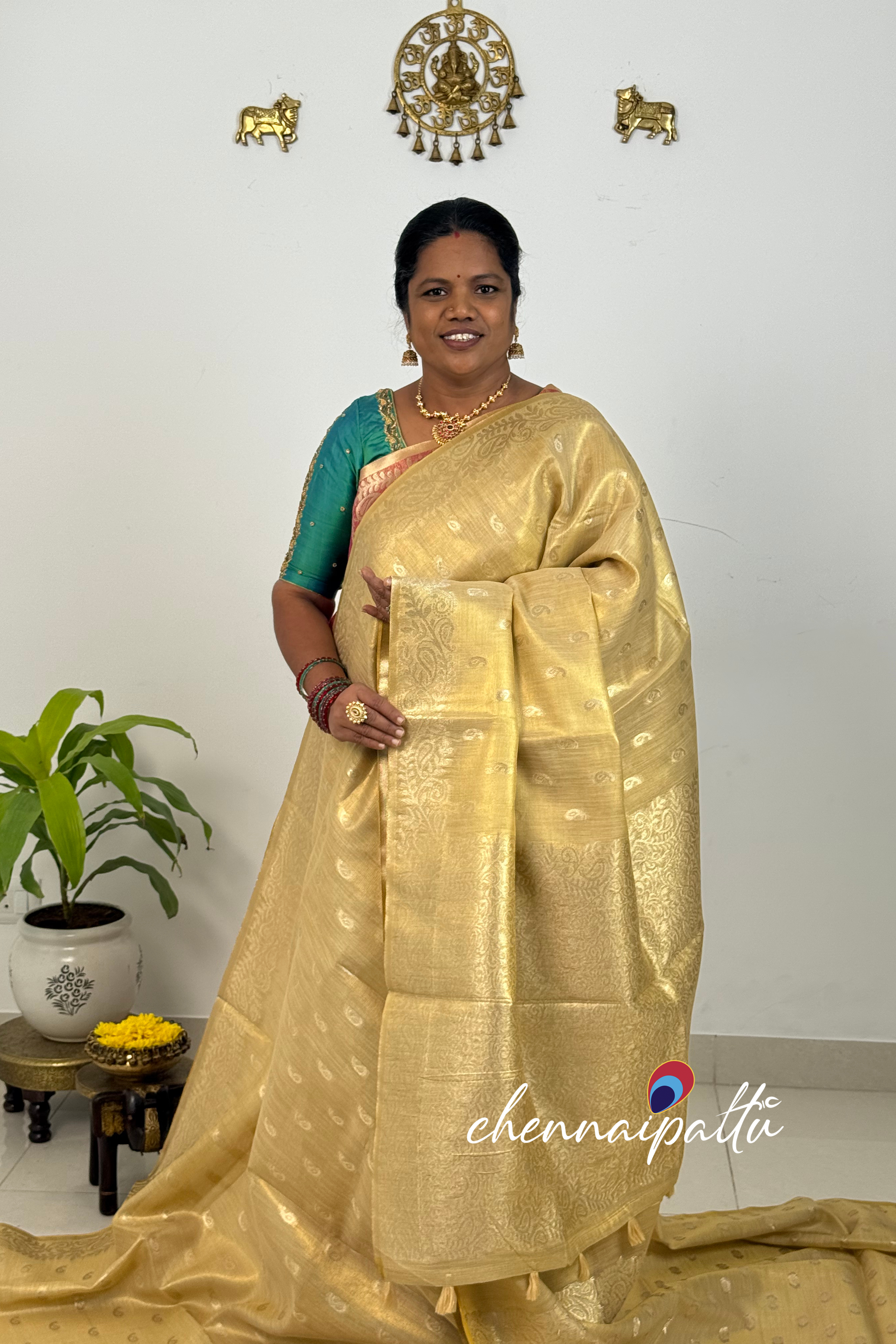 SUNITHA – Handcrafted Linen Tissue Saree | Blouse Attached