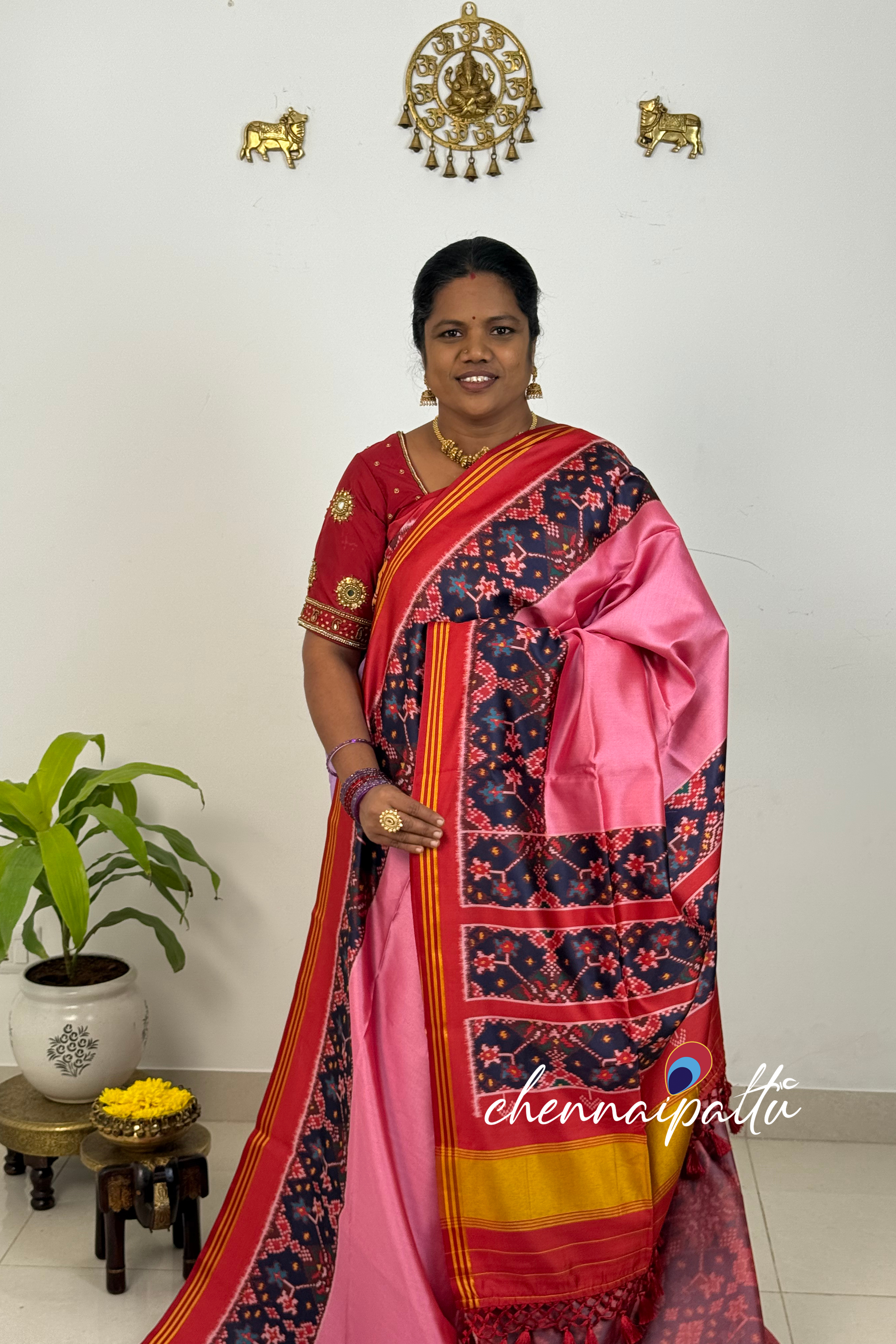 SUNITHA – Pure Tussar Patola Saree | Contrast Blouse Attached