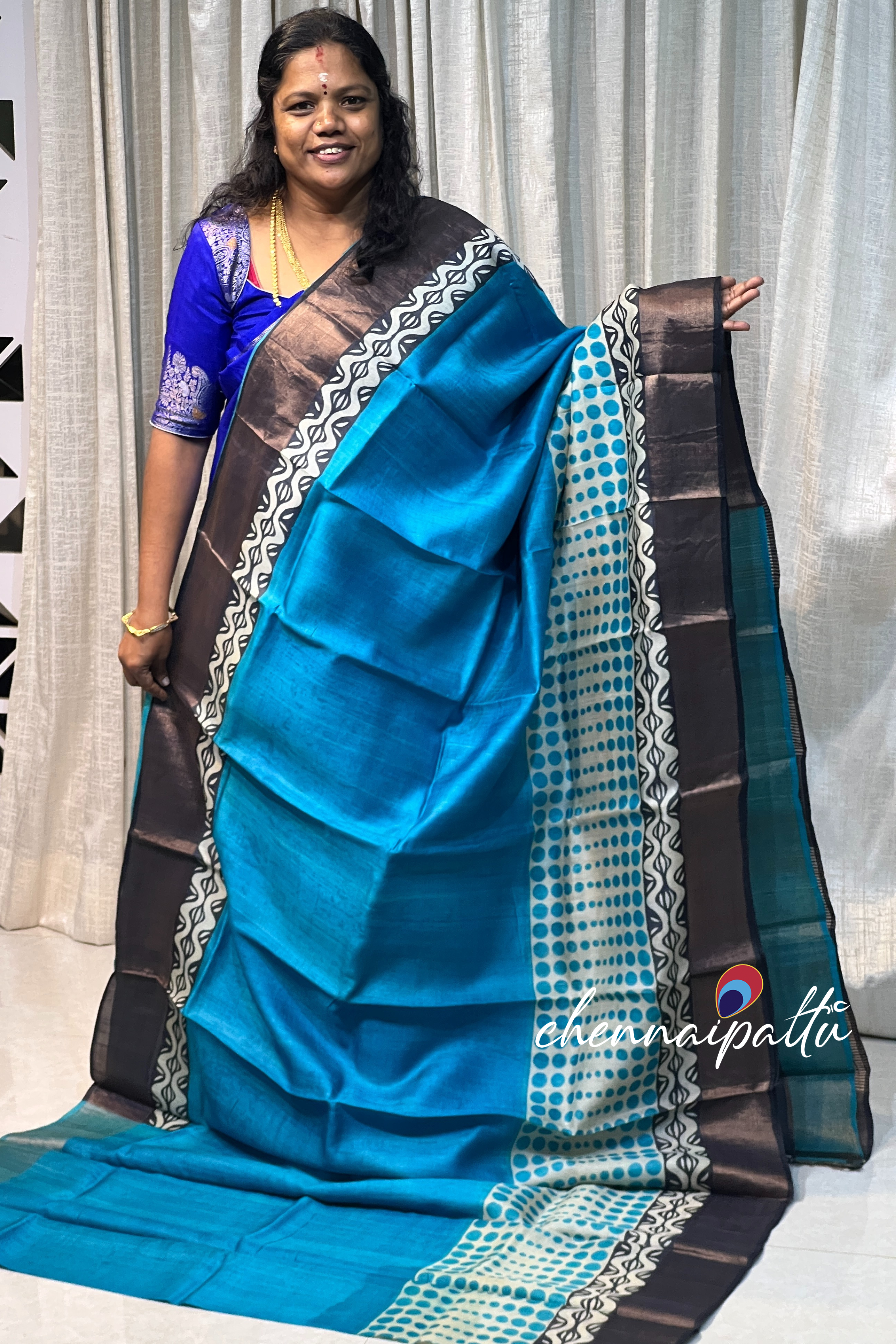 Vinusha : tusser  silk - A Cascade of Timeless Grace with Contrast Blouse Piece