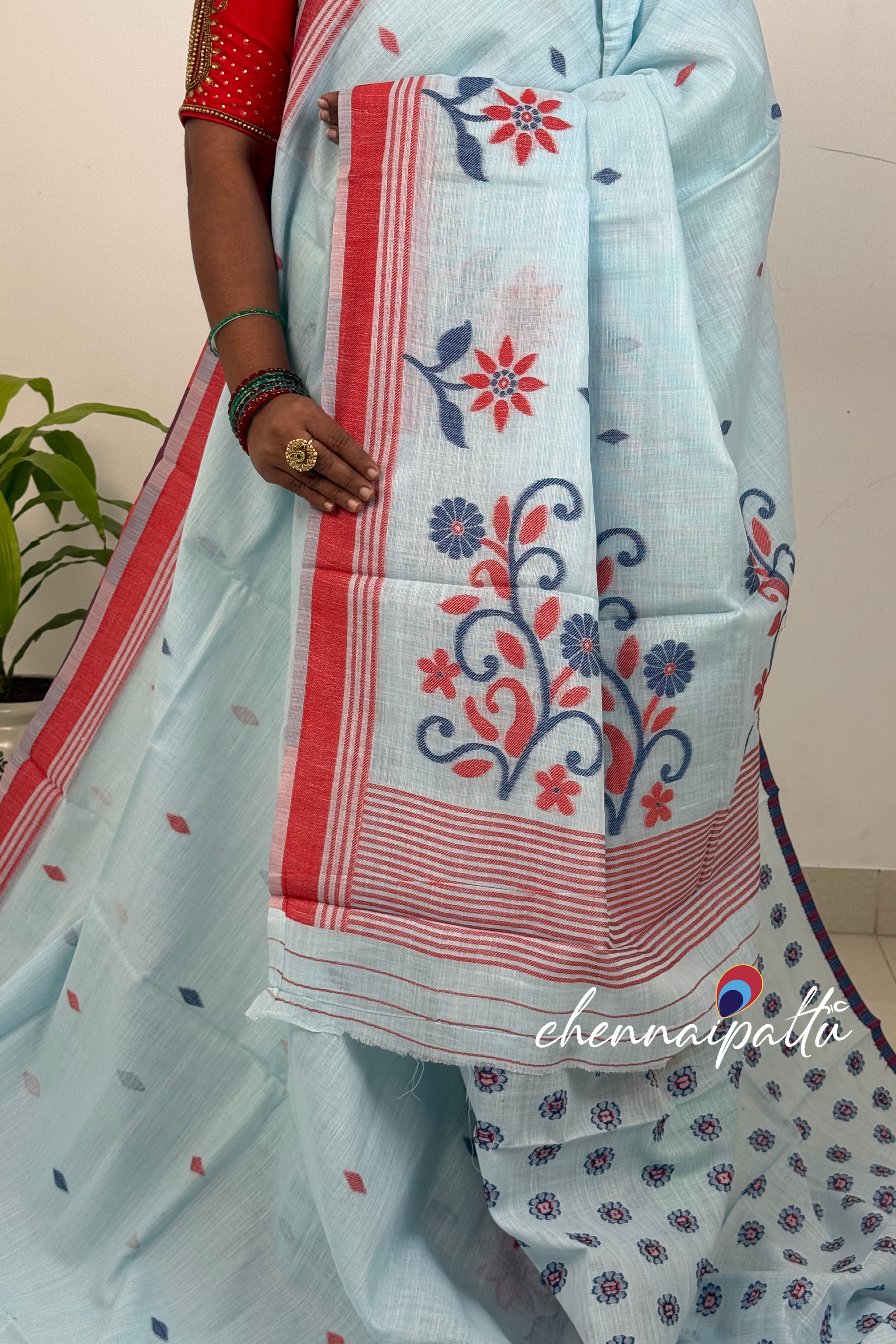 SUNITHA – Handcrafted Linen Saree | Blouse Attached