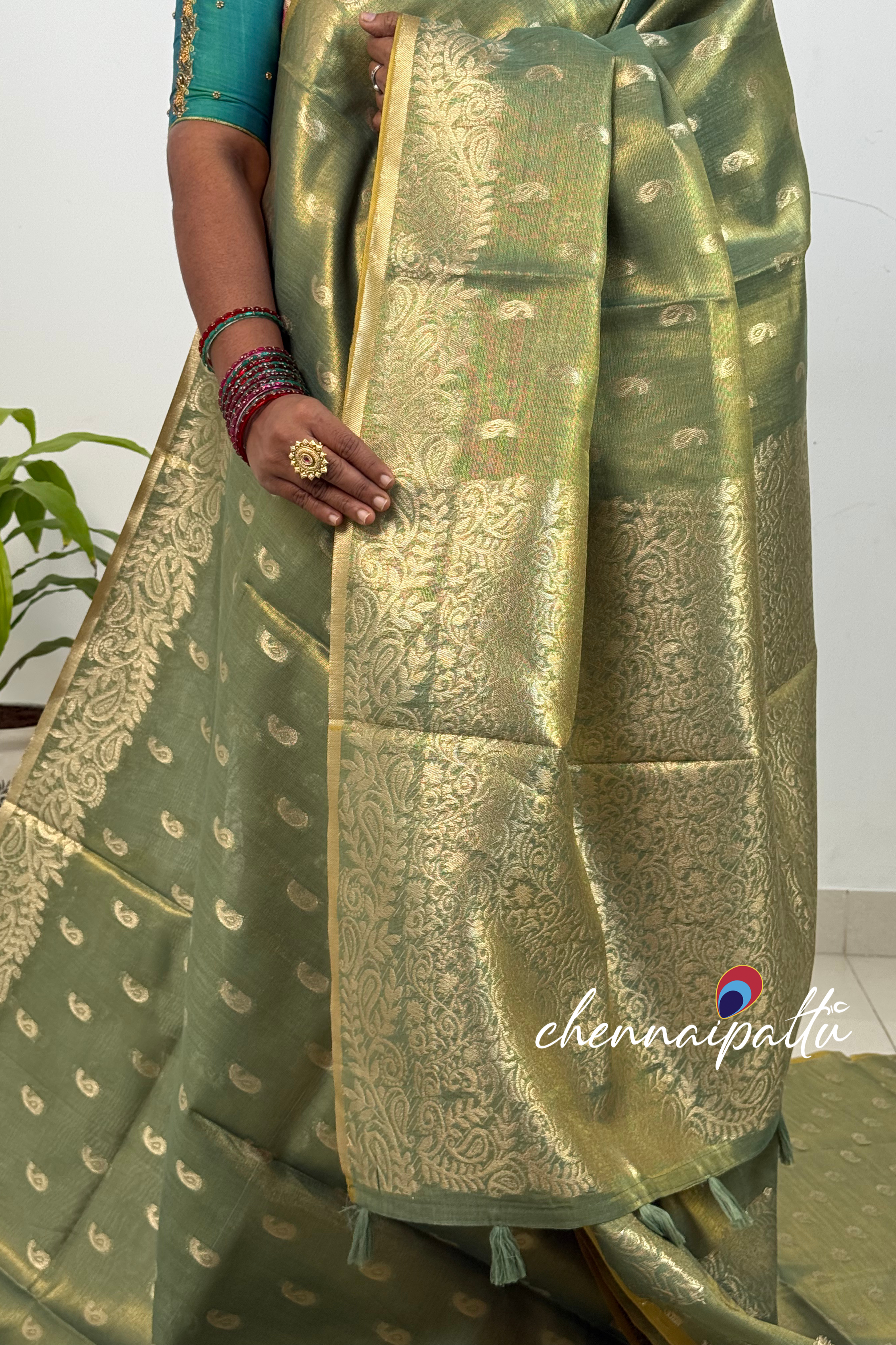 SUNITHA – Handcrafted Linen Tissue Saree | Blouse Attached