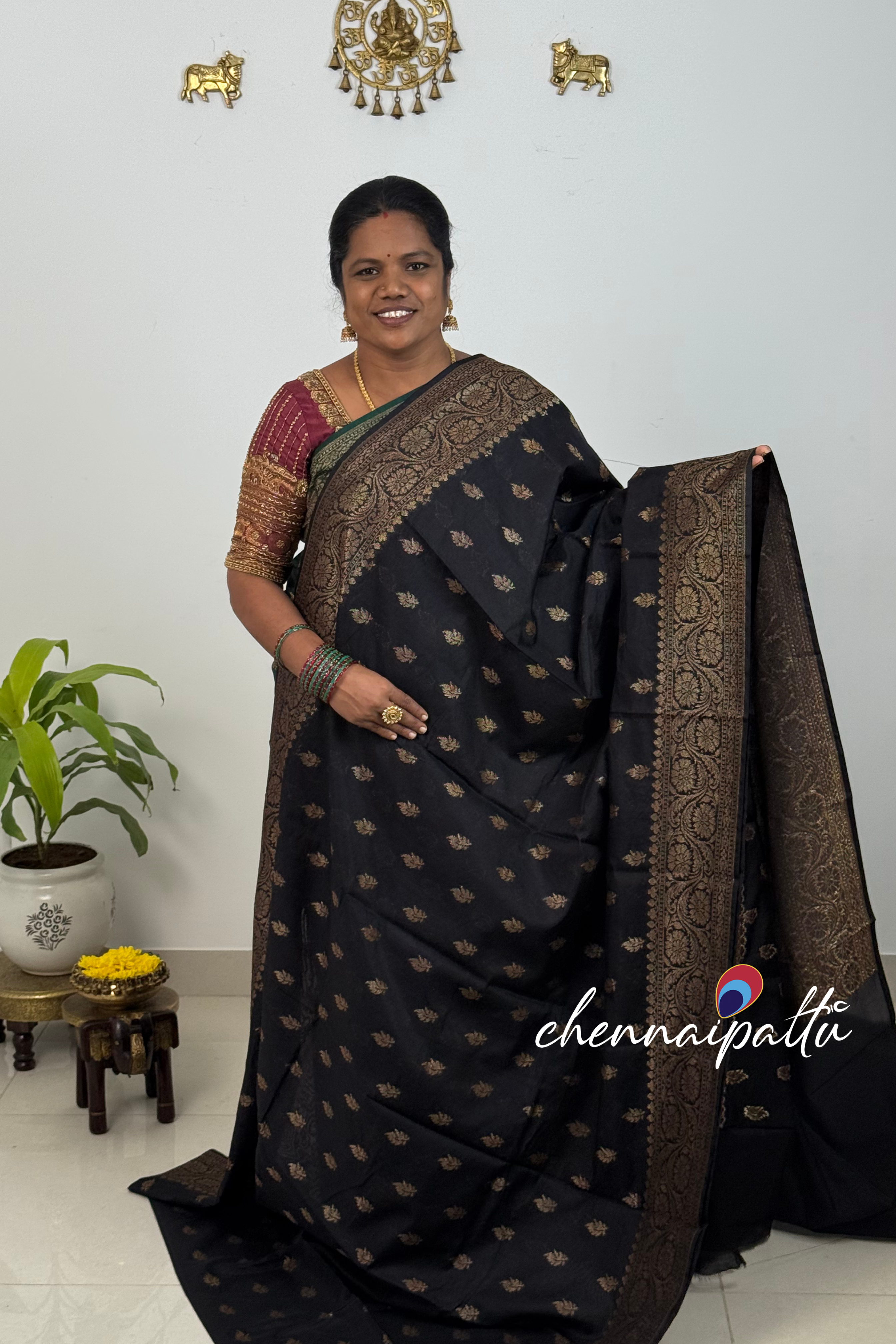 SUNITHA – Banarasi Semi Chiffon Saree | Blouse Attached